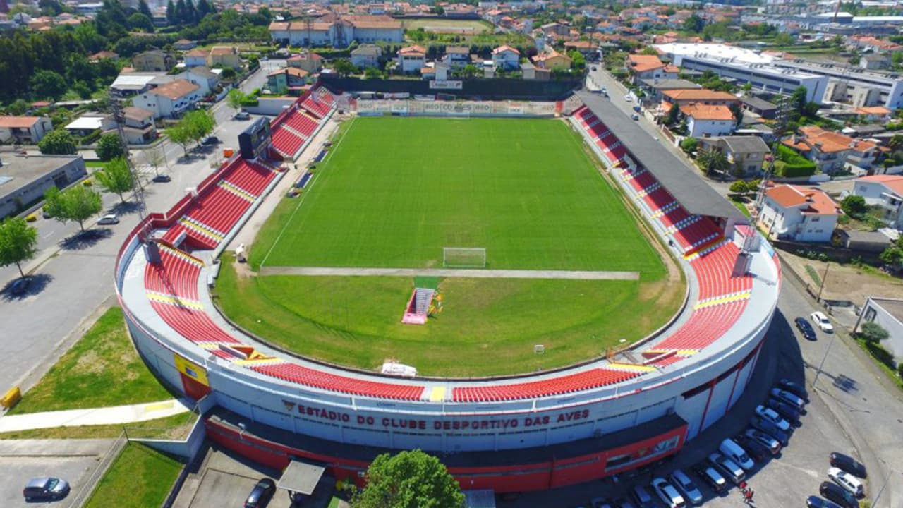 Estádio Clube Desportivo das Aves